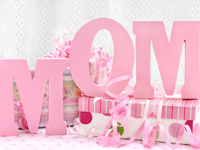 The Top 4 DIY Gifts for Mom